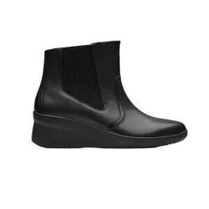 Clarks Collection Womens Suttyn Rae Heritage Black Leather Ankle Boots 9.5 NEW